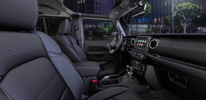 New 2018 Jeep All-New Wrangler PRECISION AND REFINEMENT PASSENGER VIEW New 2018 Jeep All-New Wrangler PRECISION AND REFINEMENT PASSENGER VIEW
