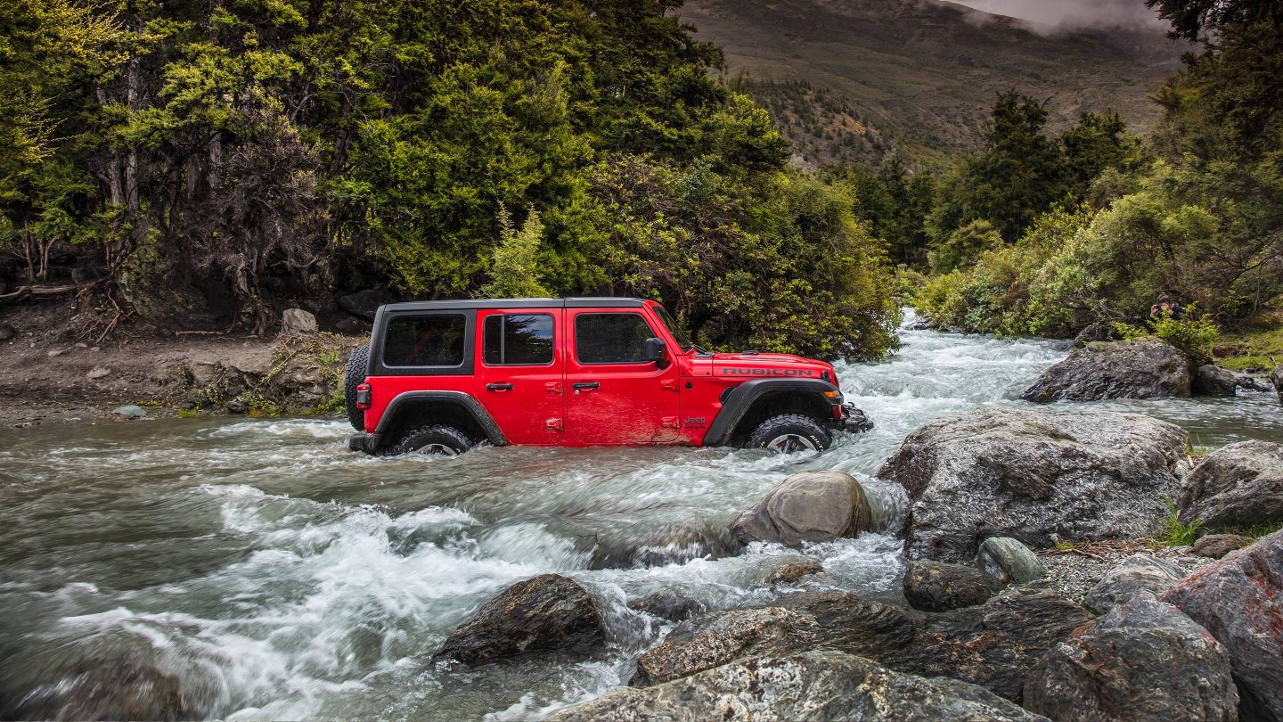 2018 Jeep All-New Wrangler Off Roading 2018 Jeep All-New Wrangler Off Roading