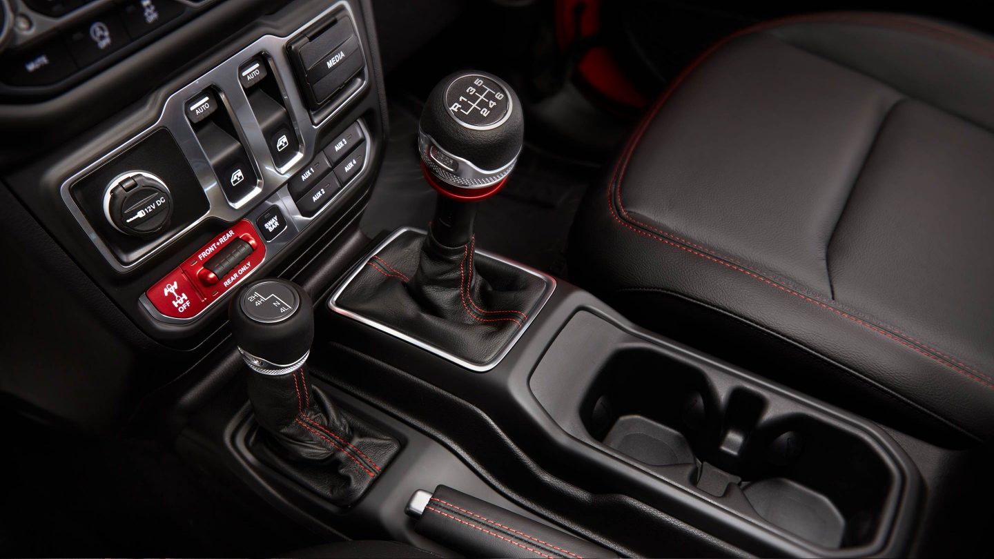 2018 Jeep All-New Wrangler Shifter Knob 2018 Jeep All-New Wrangler Shifter Knobs