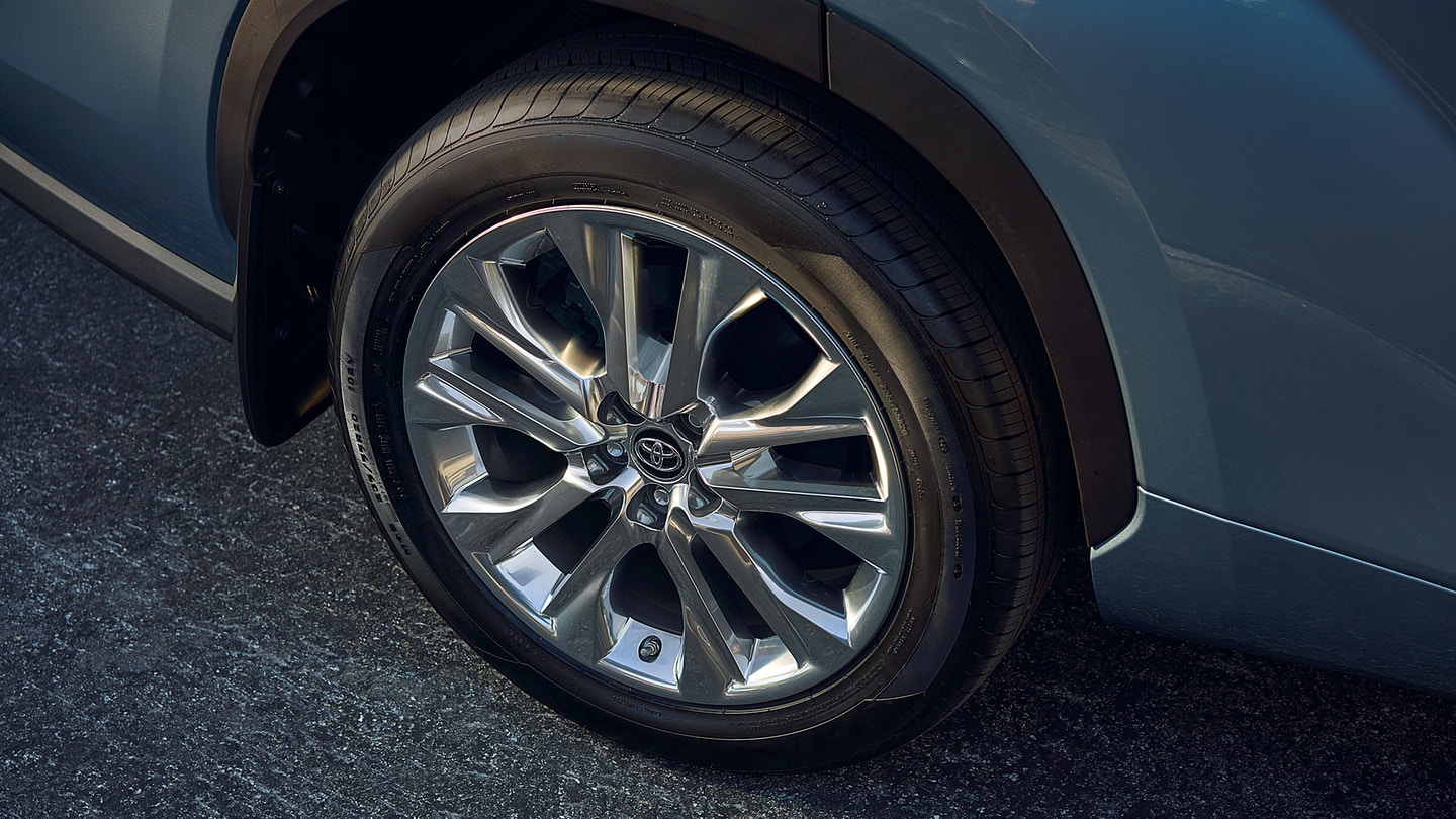 New 2020 Toyota Highlander Wheel New 2020 Toyota Highlander Wheel