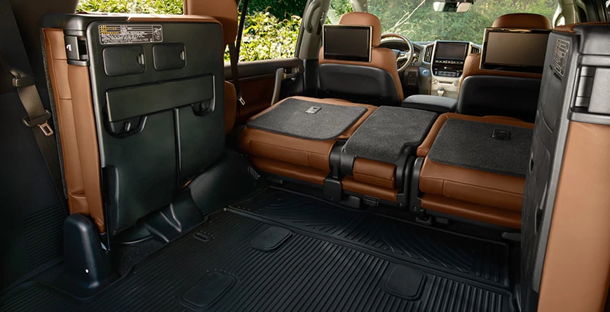 New 2020 Toyota Land Cruiser 82.8 cu. ft. of cargo capacity New 2020 Toyota Land Cruiser 82.8 cu. ft. of cargo capacity